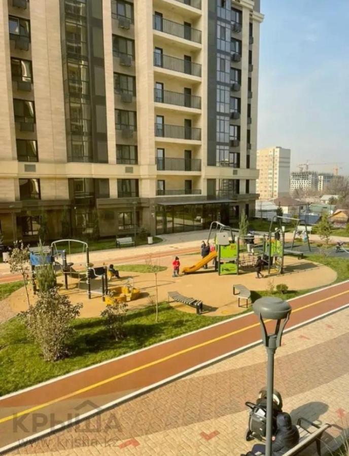 Жк Атамекен В Элитном Районе, 2 Комнатная Almatî Exterior foto